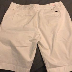 Vineyard Vines dayboat bermida short size 4